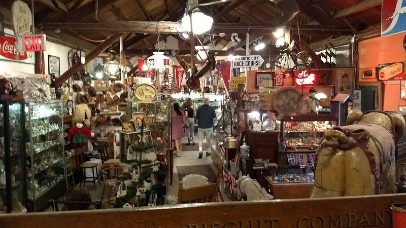 The Lafayette Mill Antiques Center, Lafayette