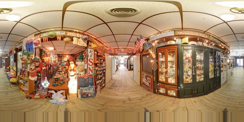 Why the Golden Nugget Keeps People Coming Back