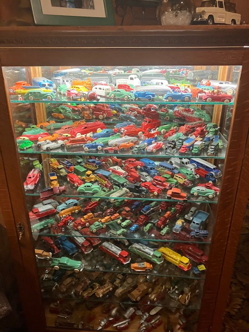 Souvenirs and Side Quests