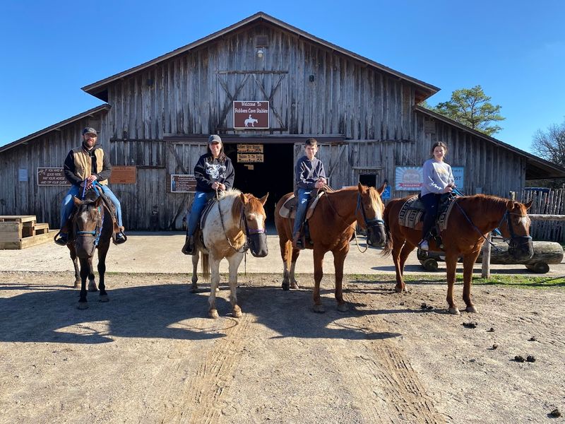 Finding Robbers Cave Stables: Address and Location