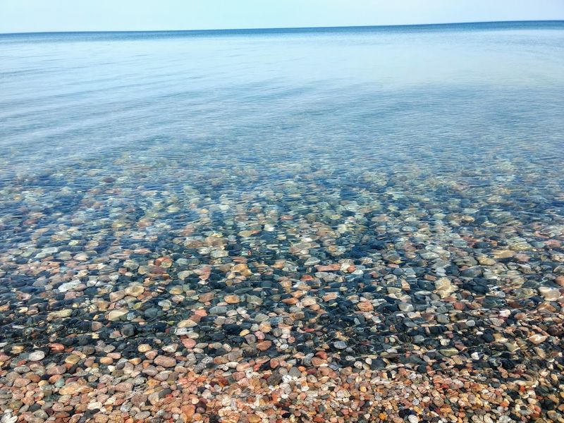 The Atmosphere: Quiet, Spacious, and Almost Suspiciously Peaceful