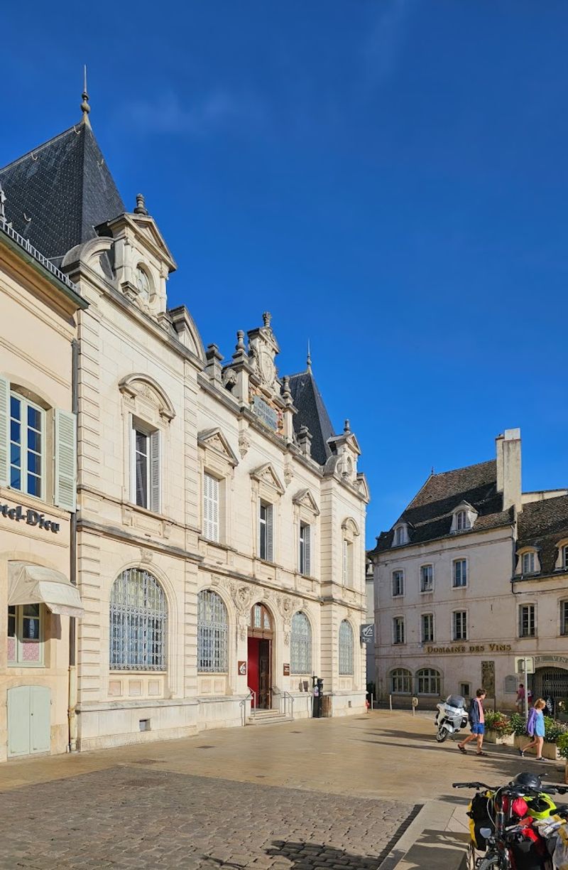 Beaune – Heart of Burgundy's Wine Country