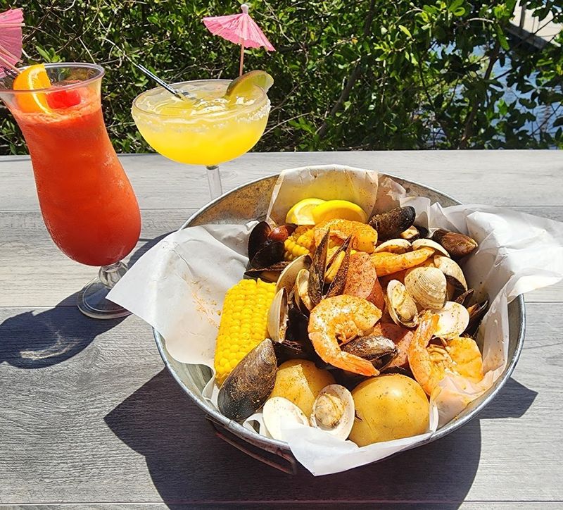 The Hurricane Boil Bucket Experience