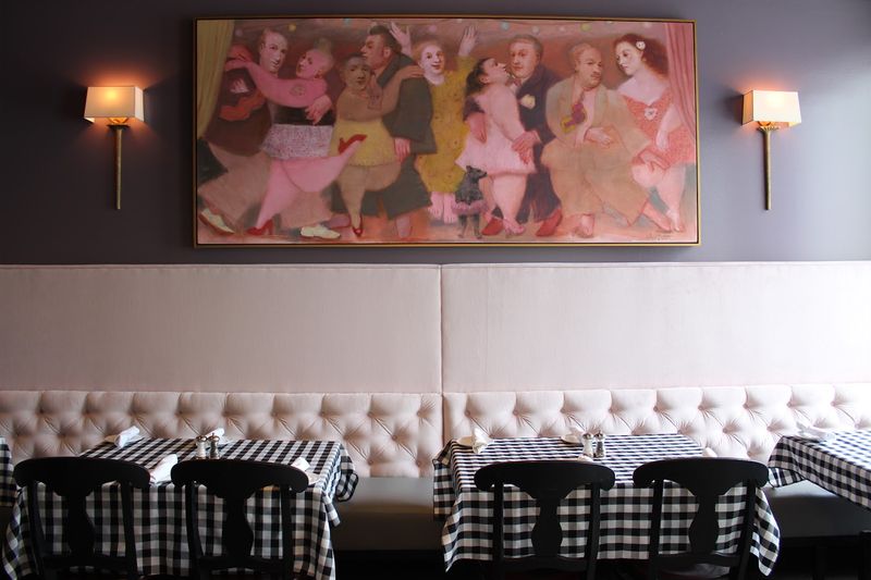 Practical Details: Hours, Pricing, and Reservations