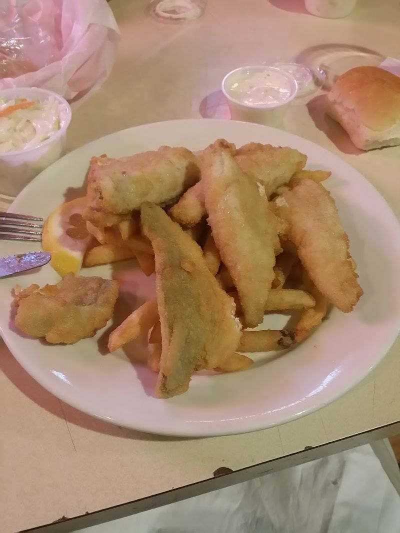 Service with neighborhood rhythm