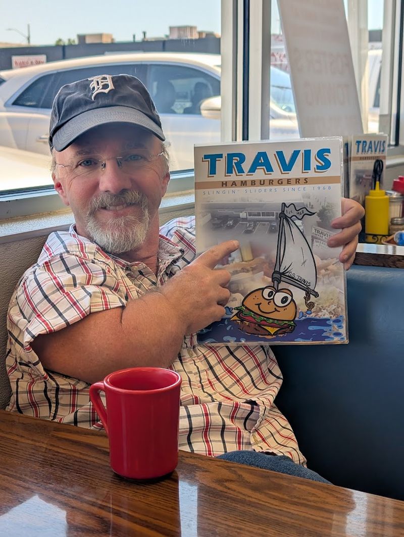 Service with neighborhood memory