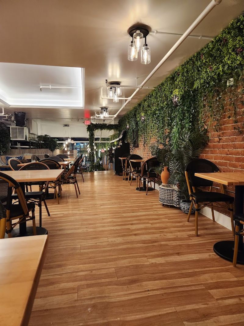 Practical Tips for Your First Visit