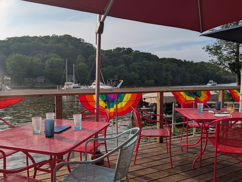 No Reservations Policy and How to Handle the Wait