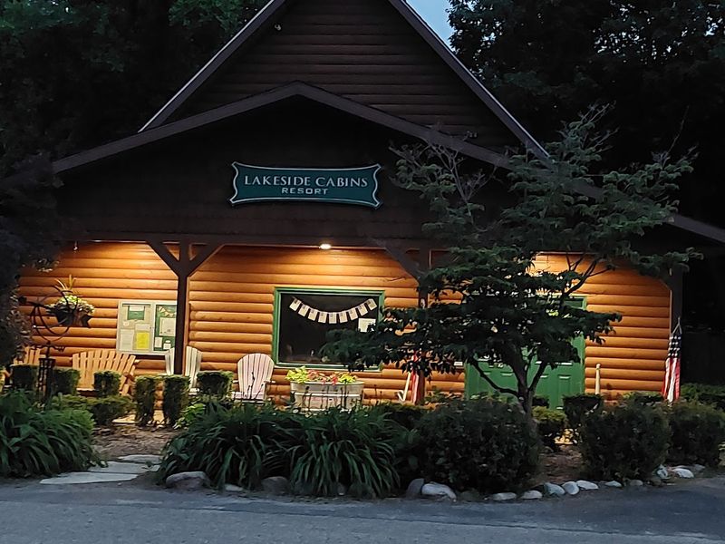 Weekend Events: Bingo, Arts and Crafts, and the Summer Camp Feeling Made Real