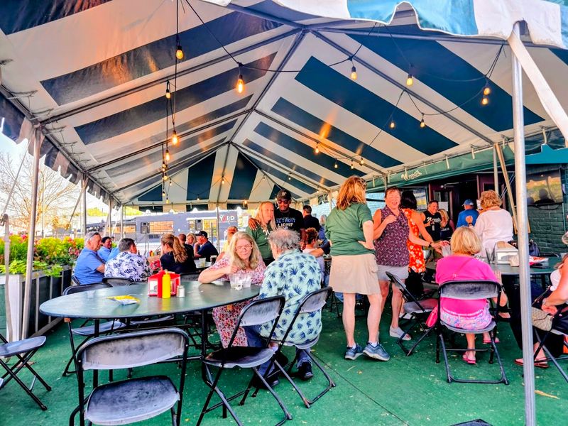 Best times to show up