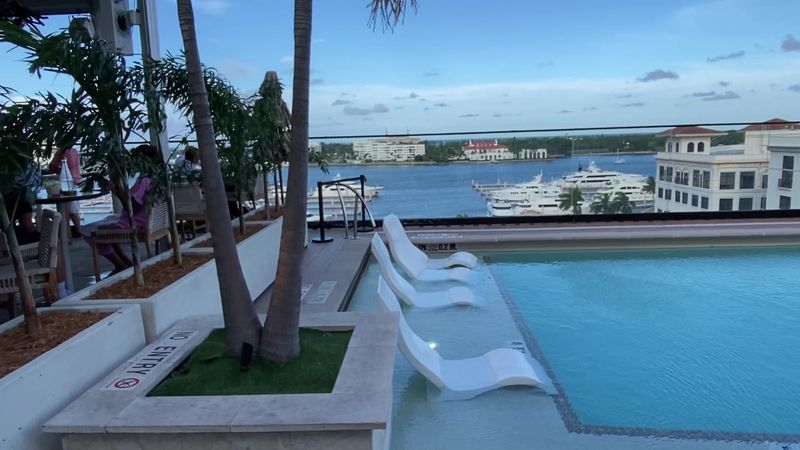 Service That Can Shine When It Clicks