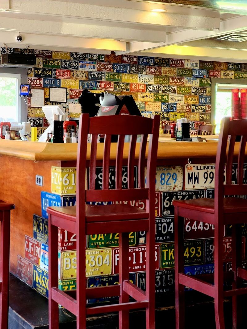 The Service That Sets the Tone