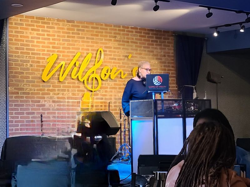 The Entertainment Lineup That Keeps People Returning