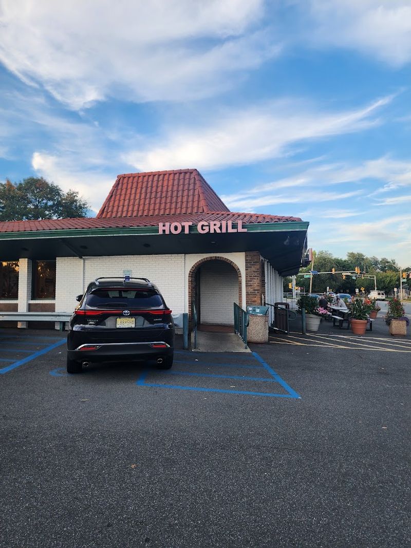 Why Hot Grill Stays Relevant After All These Years