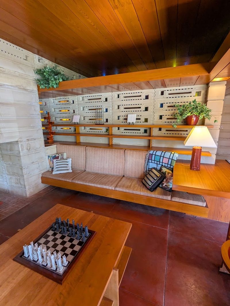 The Gift Shop: Small Space, Thoughtful Finds