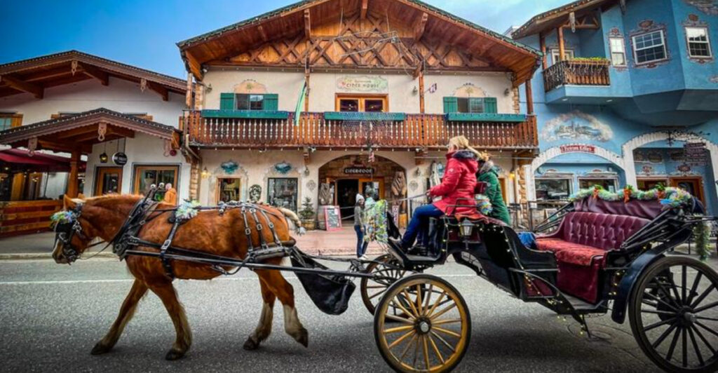 The 15 Best River Towns in the U.S. for a Weekend Getaway