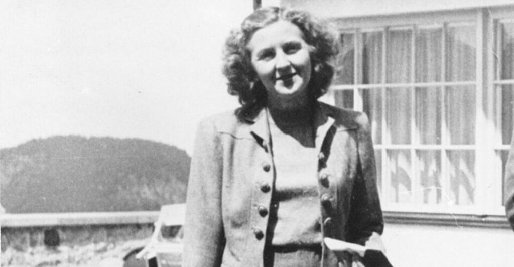 The 15 Most Notorious Wives in History