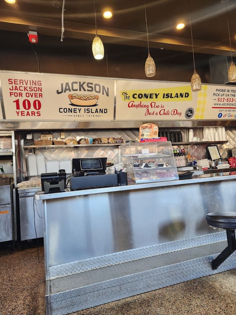 A Counter With More Than a Century of Practice