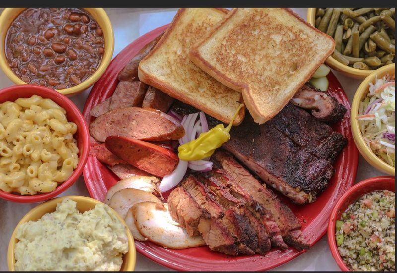 The Slow-Smoked Meats That Keep People Coming Back