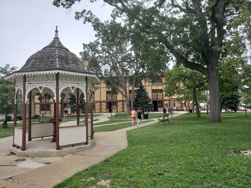 Guided Tours: History Delivered in Person