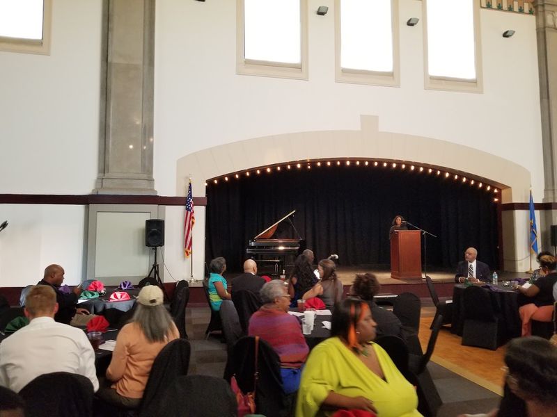 Friday Lunch Concerts for the Midday Crowd