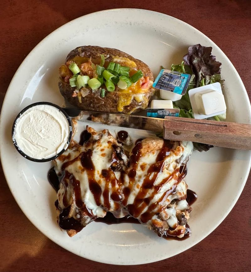 The Menu: More Than Bar Food