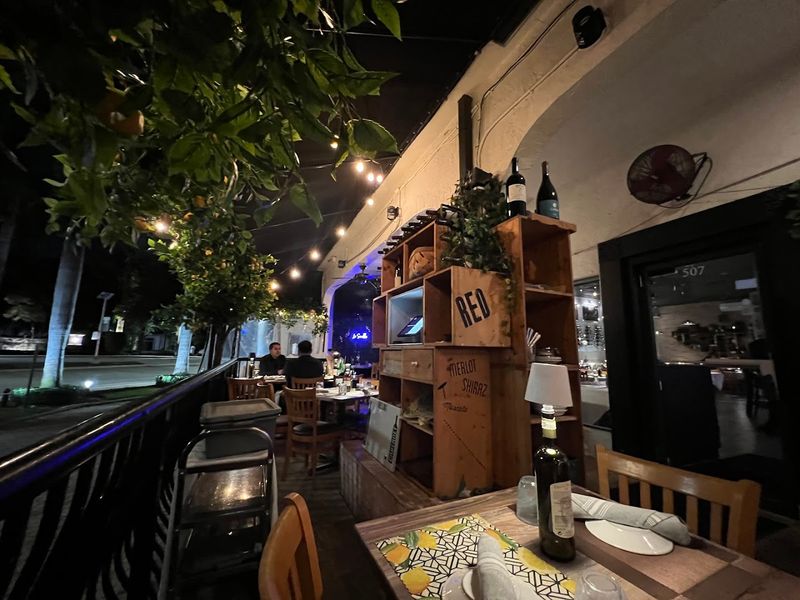 Live Music That Completes the Experience