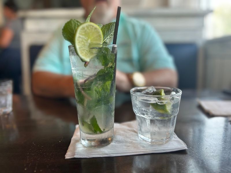 Happy Hour Deals That Make Weekday Visits Worth Planning