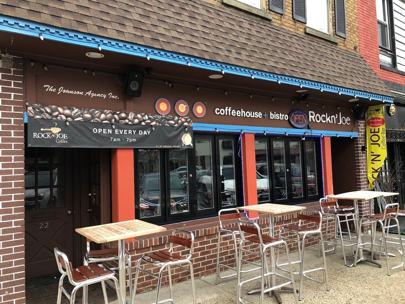 Indoor and Outdoor Seating Options