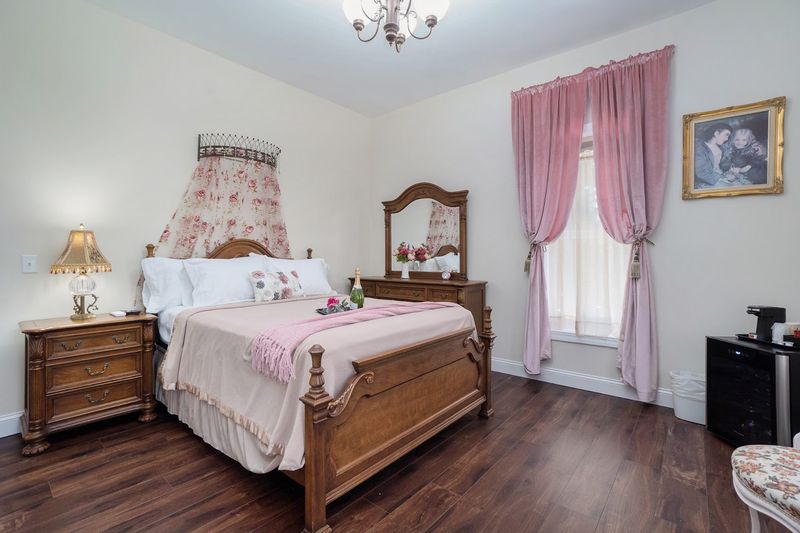 Rooms That Earn Their Own Compliments