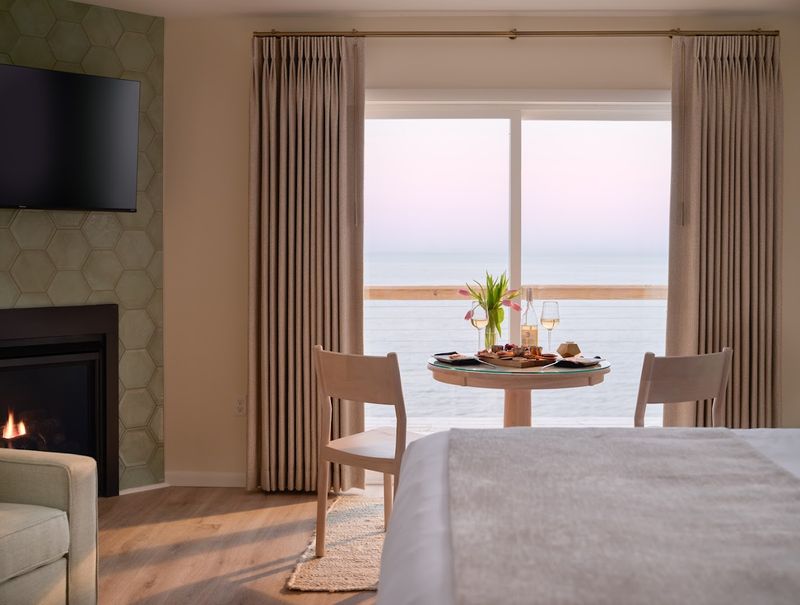 Evening Desserts and the Little Touches That Add Up