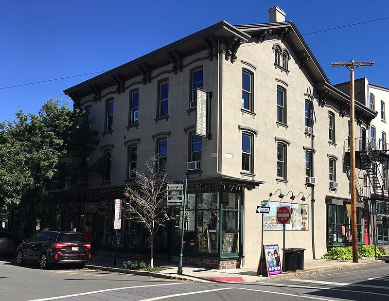 Why People Keep Coming Back