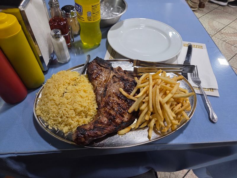 A Loyal Following That Travels Miles for a Plate