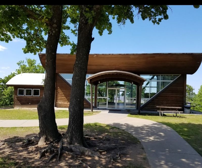 Restrooms and Shower Facilities: A Pleasant Surprise
