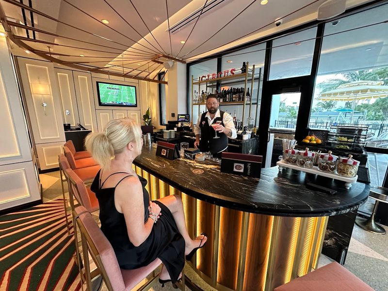 Gulf Views and Sunset Timing