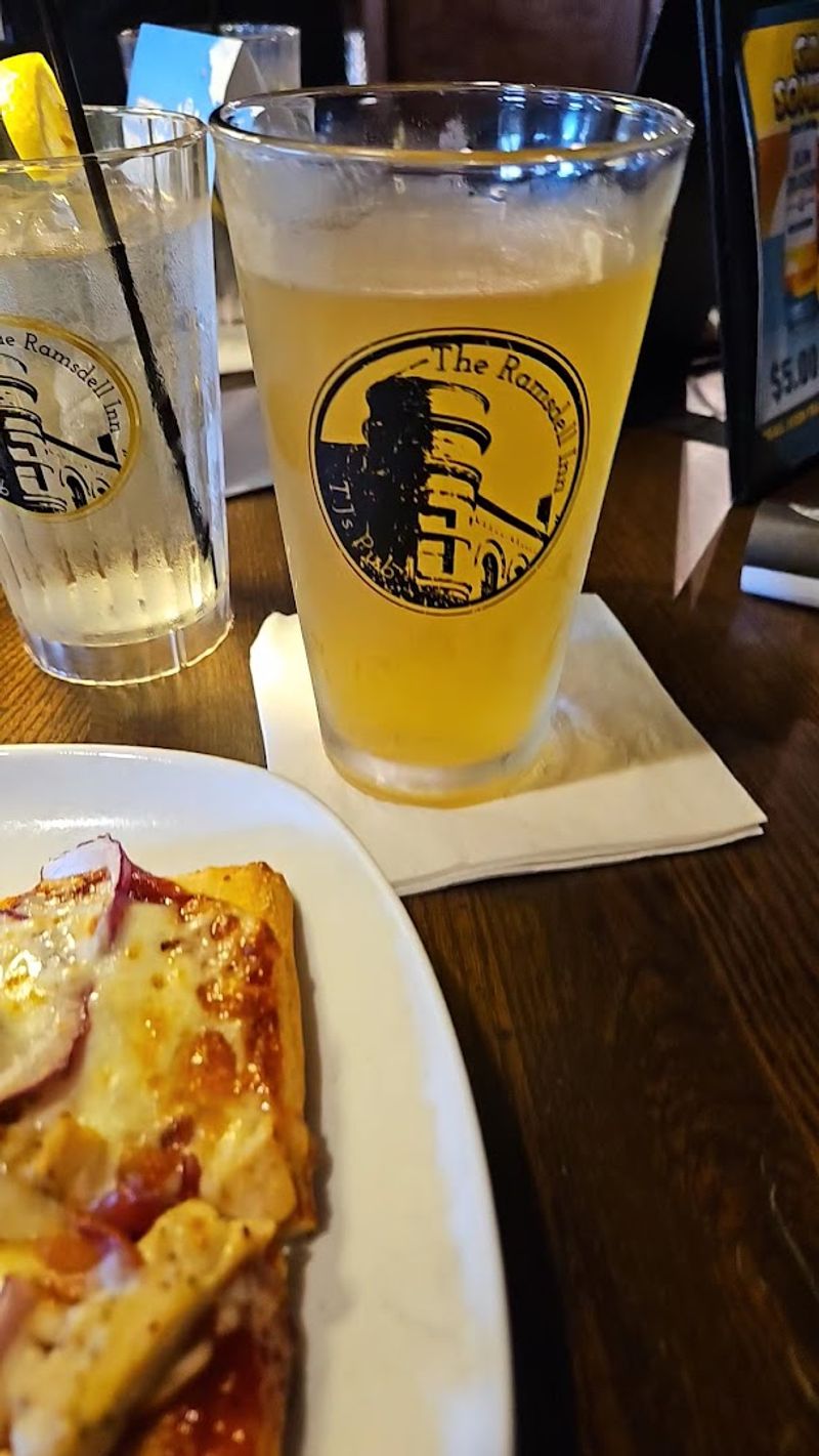 The Flatbreads That Keep People Coming Back