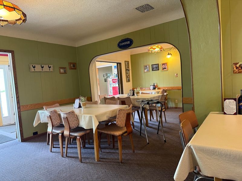 The Farmhouse Atmosphere That Feels Like Home