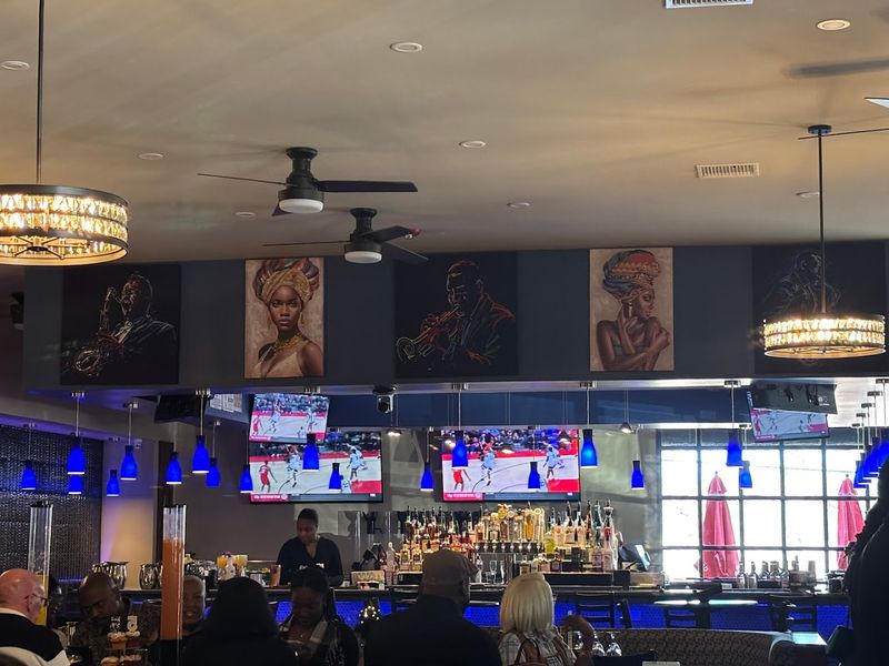 Decor That Tells a Story Before the Show Starts