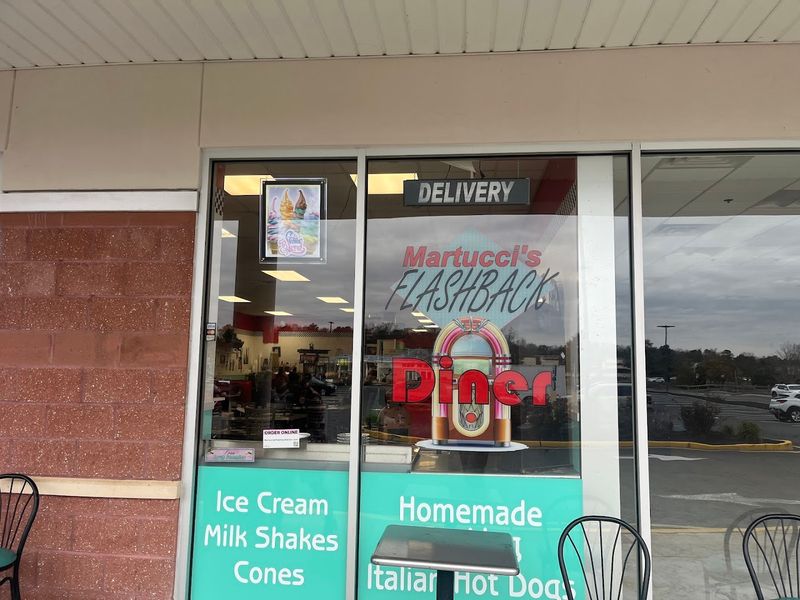 How the Diner Handles Takeout and Pickup Orders