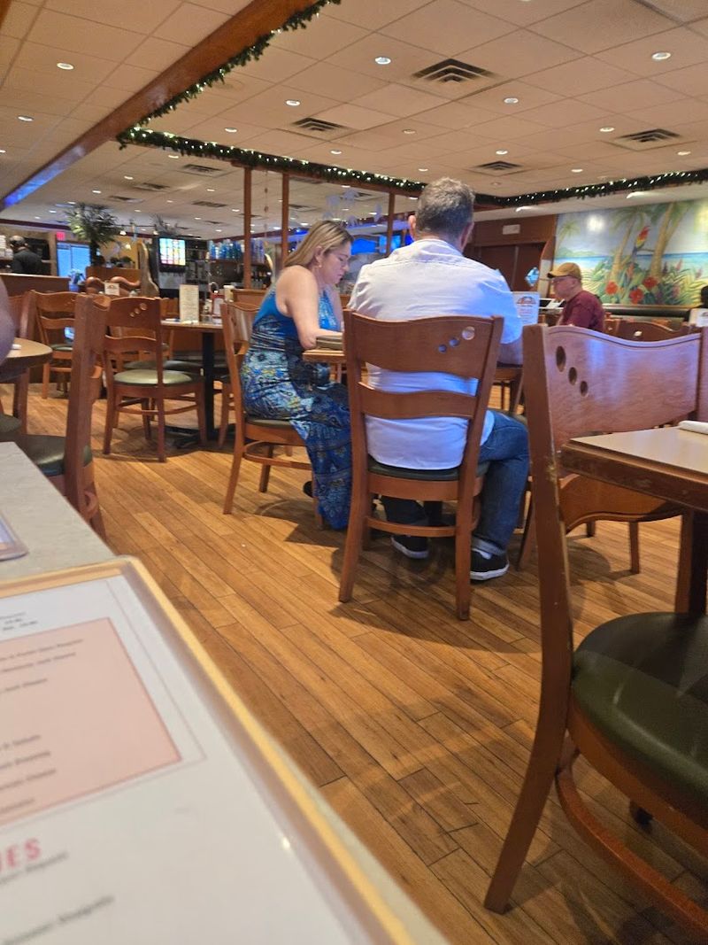 Late-Night Hours That Make It a Rare Find