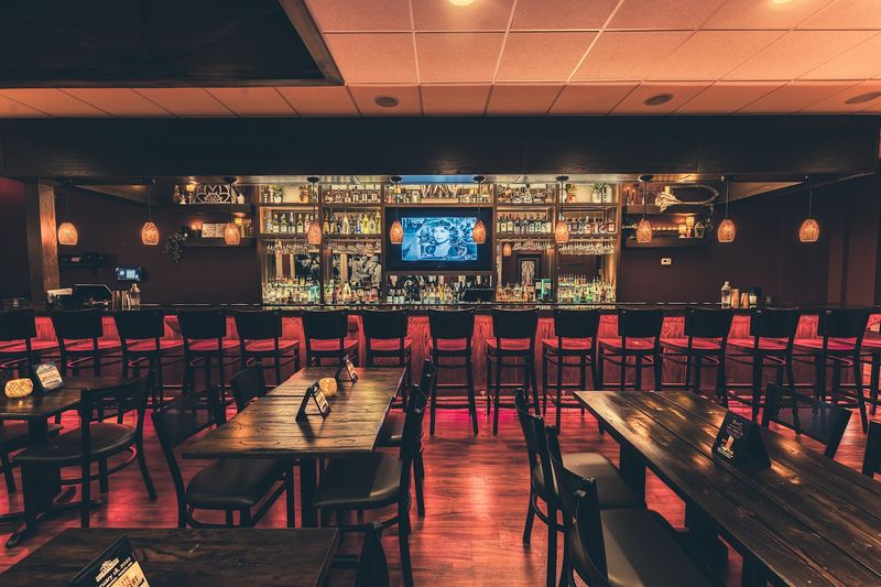 Martinis on Broadway: The Attached Restaurant