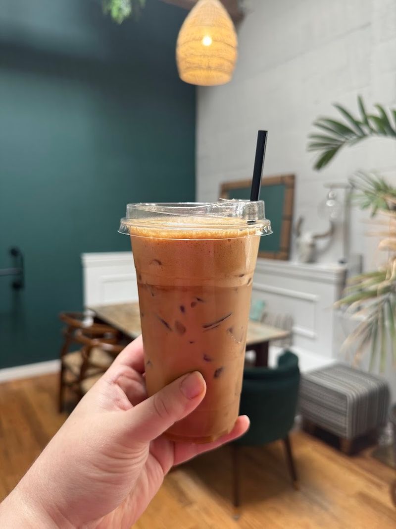 Plant-Based Milk Options: A Lineup That Covers Every Preference