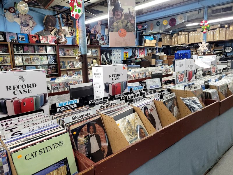 Howard and Nan's Record Shop: A Music Lover's Find