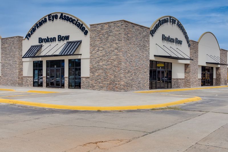 Gardner Mansion and Museum: History East of Town