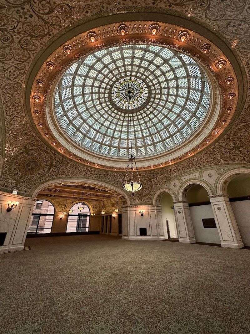 The Chicago Cultural Center