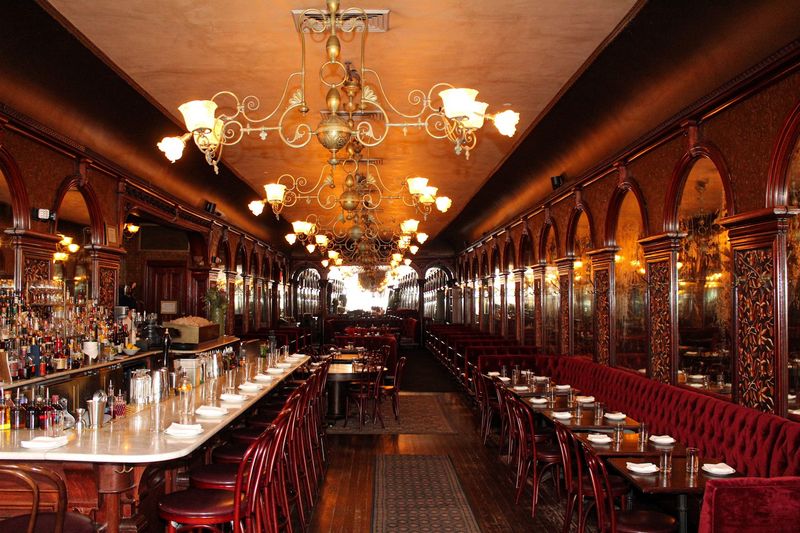 Gage & Tollner – Brooklyn, NY (1874, revived)