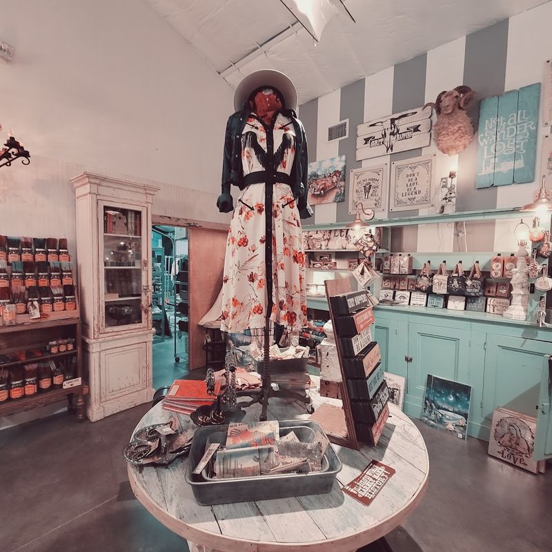 Hours, Tips, and Planning Your Visit