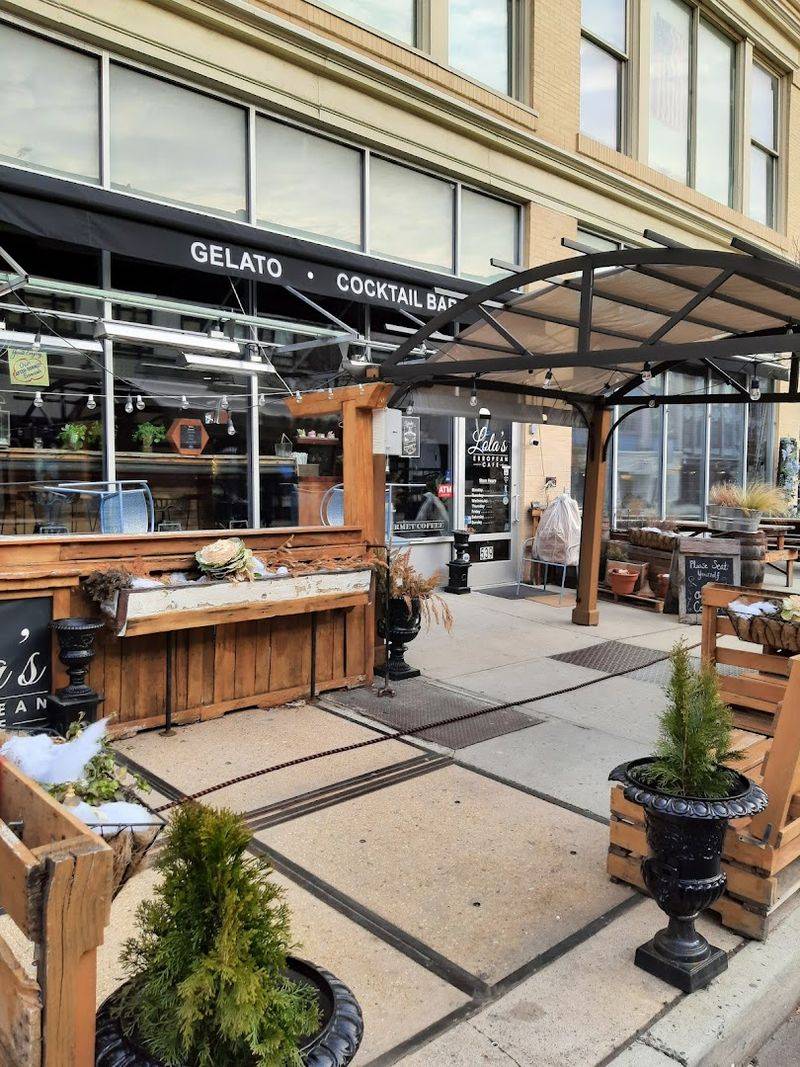 Outdoor Seating and People-Watching on Cookman