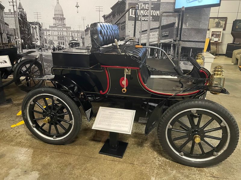 The Curved Dash: America's First Mass-Produced Gasoline Car