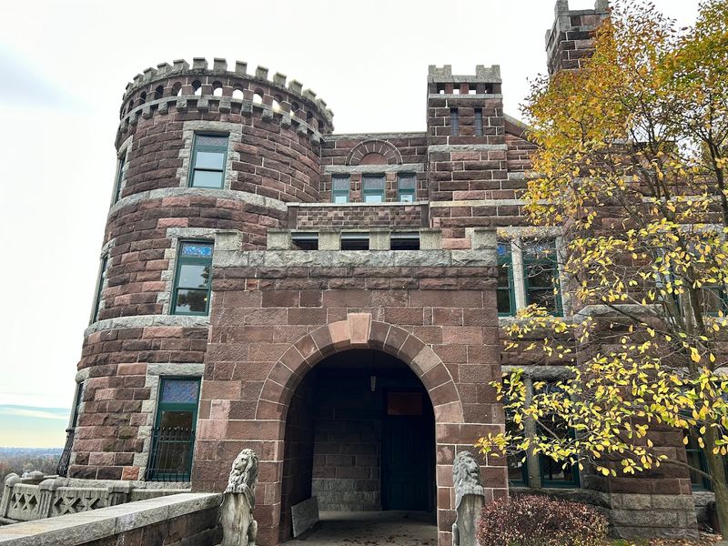 The Architecture That Turns Heads